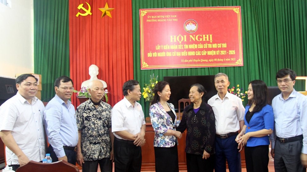 Đồng chí Lê Thị Thu Hồng, Phó Bí thư Thường trực Tỉnh ủy được 100% cử tri nơi cư trú tín nhiệm...